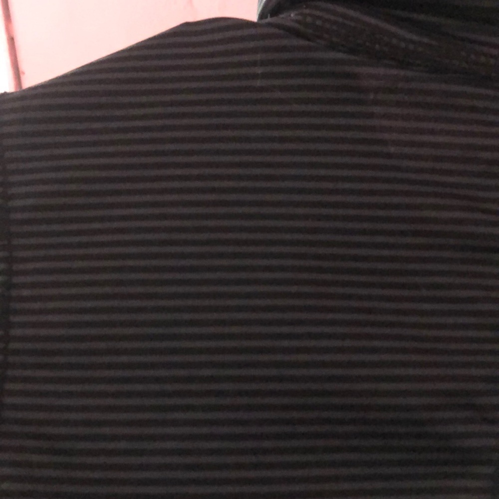 black workout jacket - Picture 3 of 3
